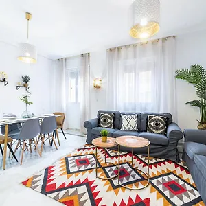Alohamundi Escuelas Pias Apartment